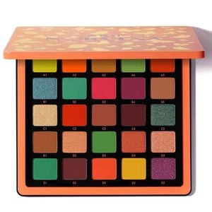 NORVINA Pro Pigment Eyeshadow Palette Vol. 3